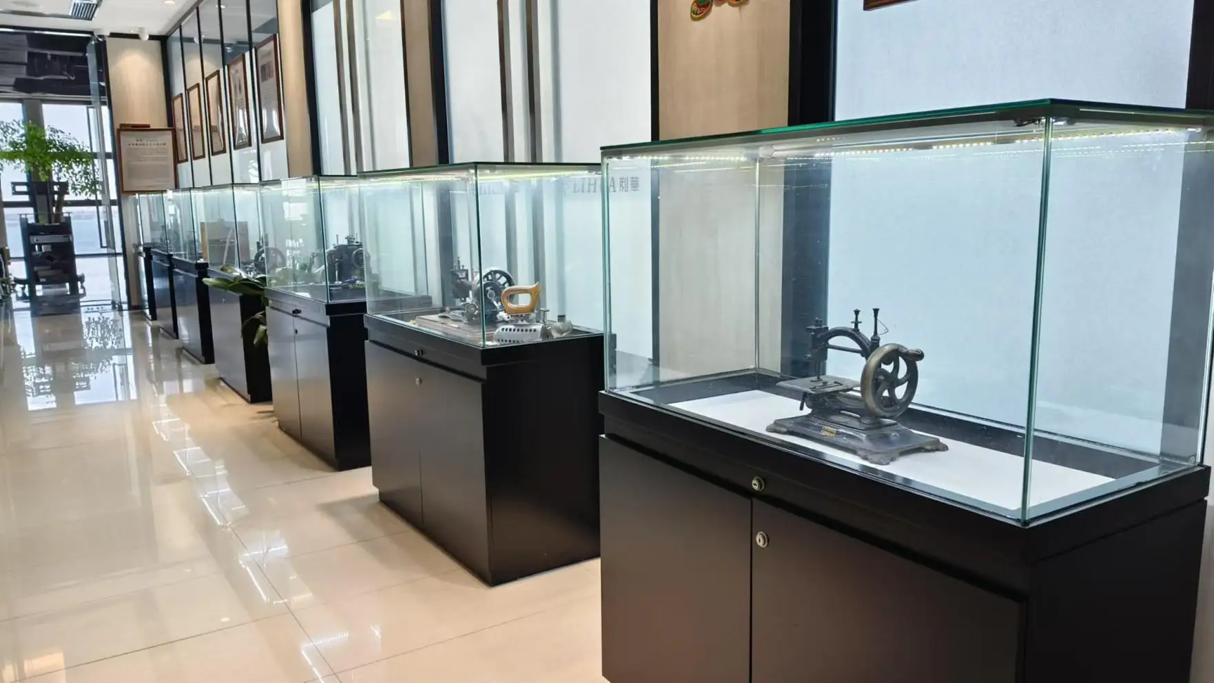Zhongfeng Lihua (xiamen) Intelligent Technology Co., Ltd. Curtain Automation Equipment