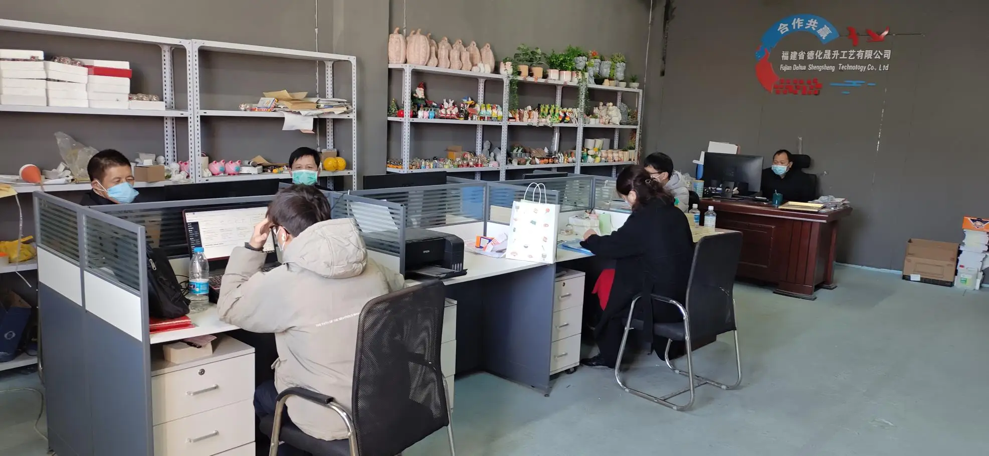 Fujian Dehua Shengsheng Technology Co., Ltd. Flower Pots