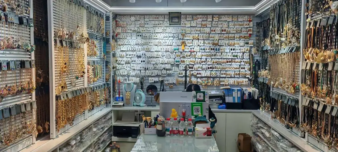 Yiwu Anyi Jewelry Factory Hair Accessory