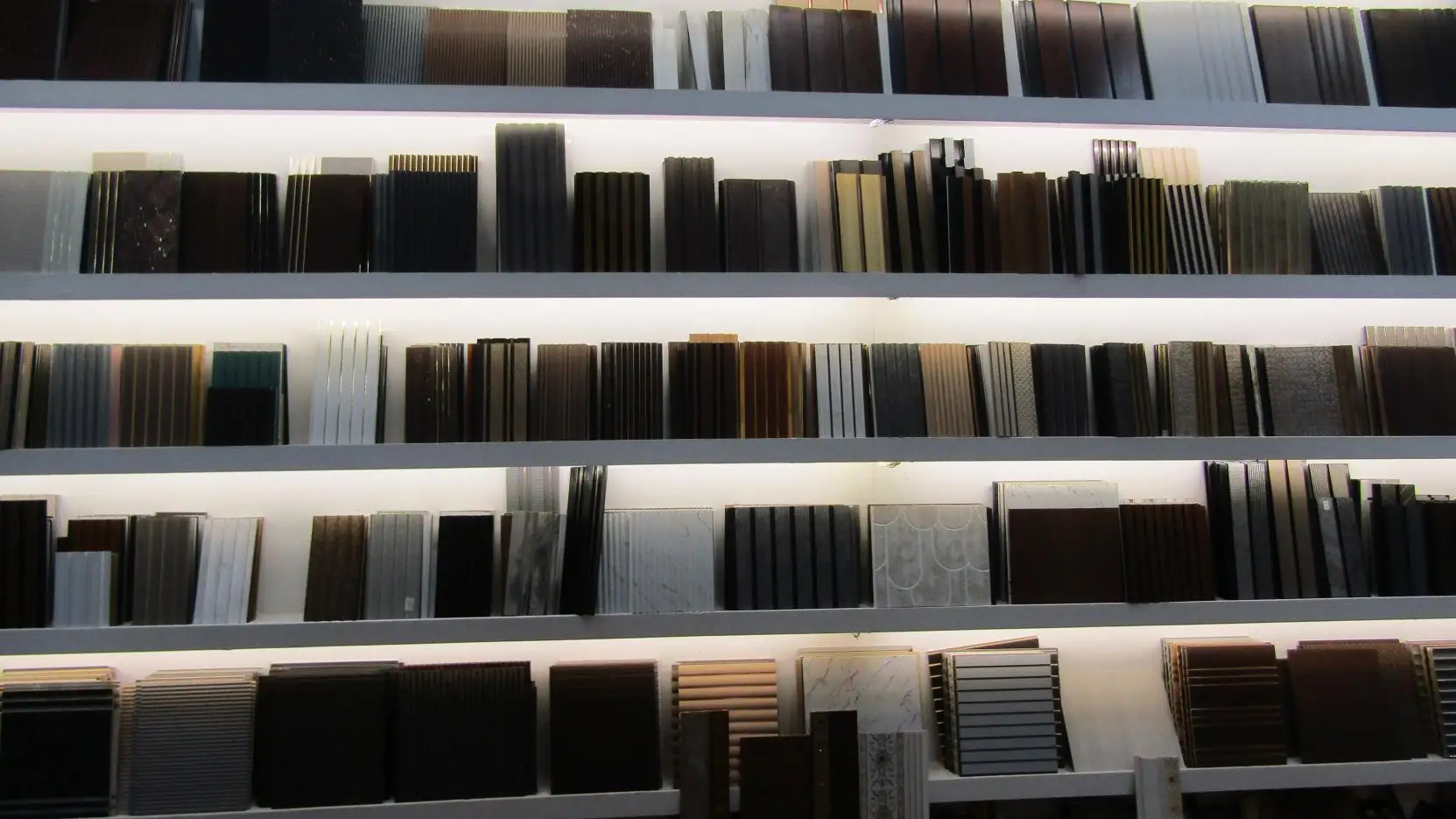 Yiwu Jiufeng Import And Export Co., Ltd. PS Moulding
