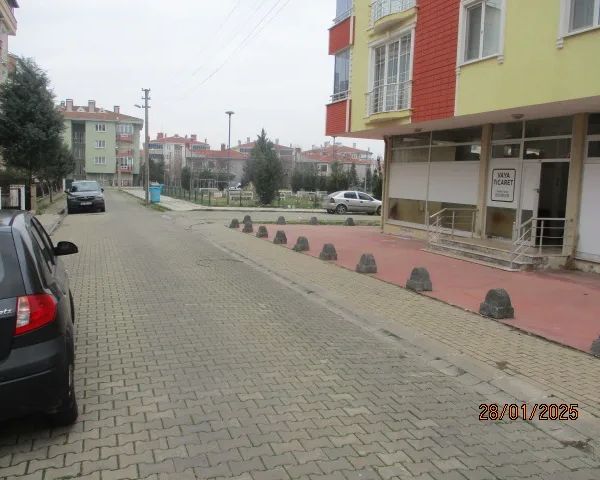 d59ih0ks8i3c73cct0c0.webp