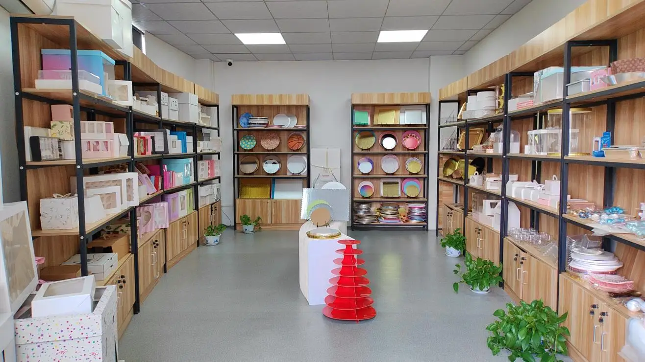 Huizhou Fanzi Baking Supplies Co., Ltd. Cupcake Box