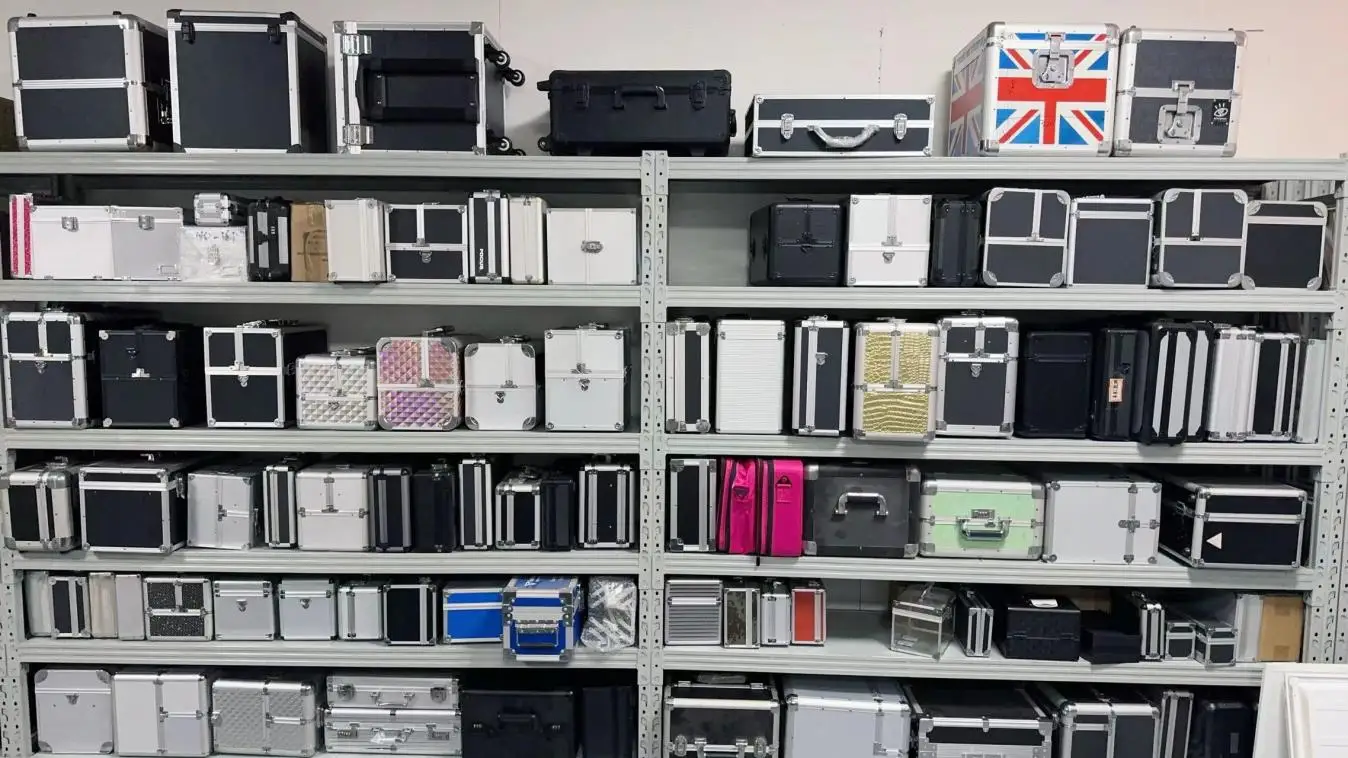 Foshan Nanhai Lucky Case Ltd. Cosmetic Case