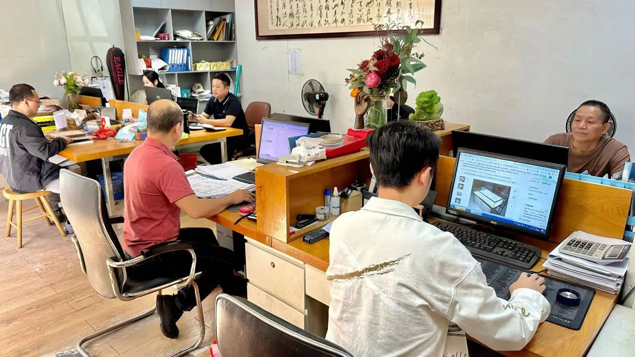 Guangzhou Dayiwan Display Design And Produce Co., Ltd. Reception Desks