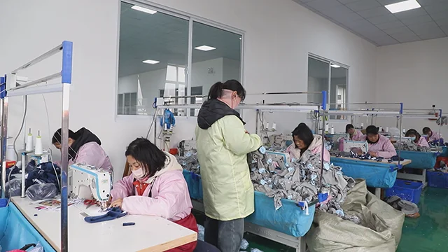 Anhui RON.VE.XIN International Trade Co., Ltd. Plush Toys