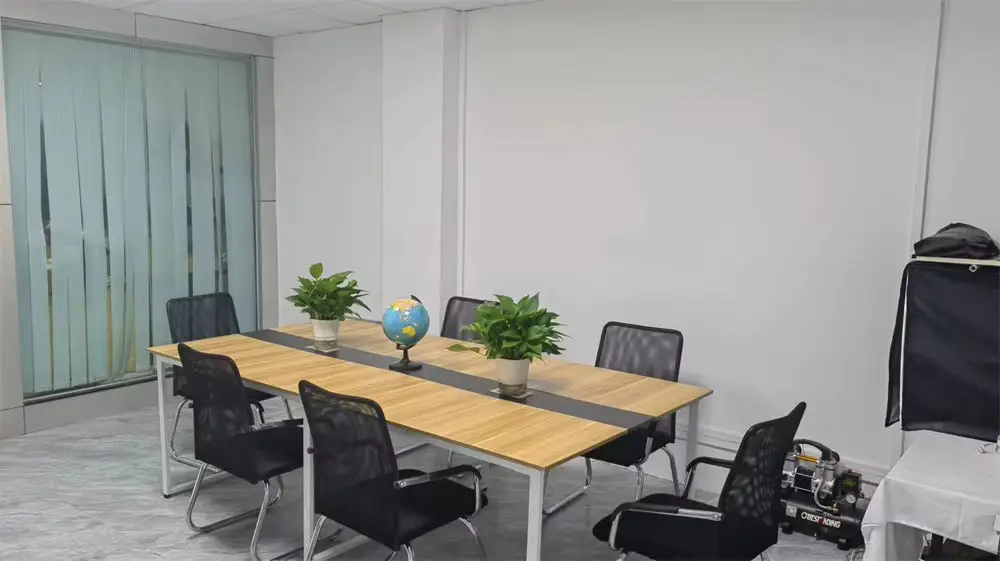 Foshan Kailun Technology Co., Ltd. LED Magnetic Track Light