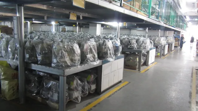 Taizhou Senteng Import & Export Co., Ltd. Lockstitch sewing machine