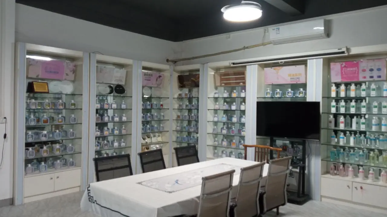 Guangzhou Yunshen Pharmaceutical Technology Co., Ltd. factory image 3