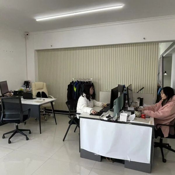 d59in826fcbc739p43kg.webp