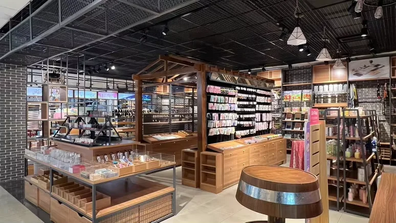 Pujiang Daho Display Equipment Factory Glass Showcase