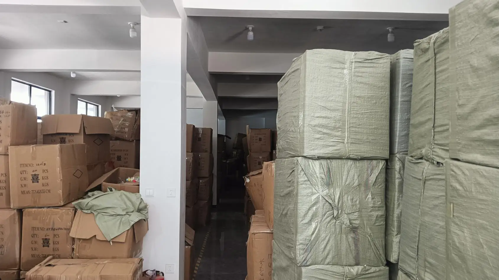 Yiwu Huayao E-Commerce Co., Ltd. Educational Toys