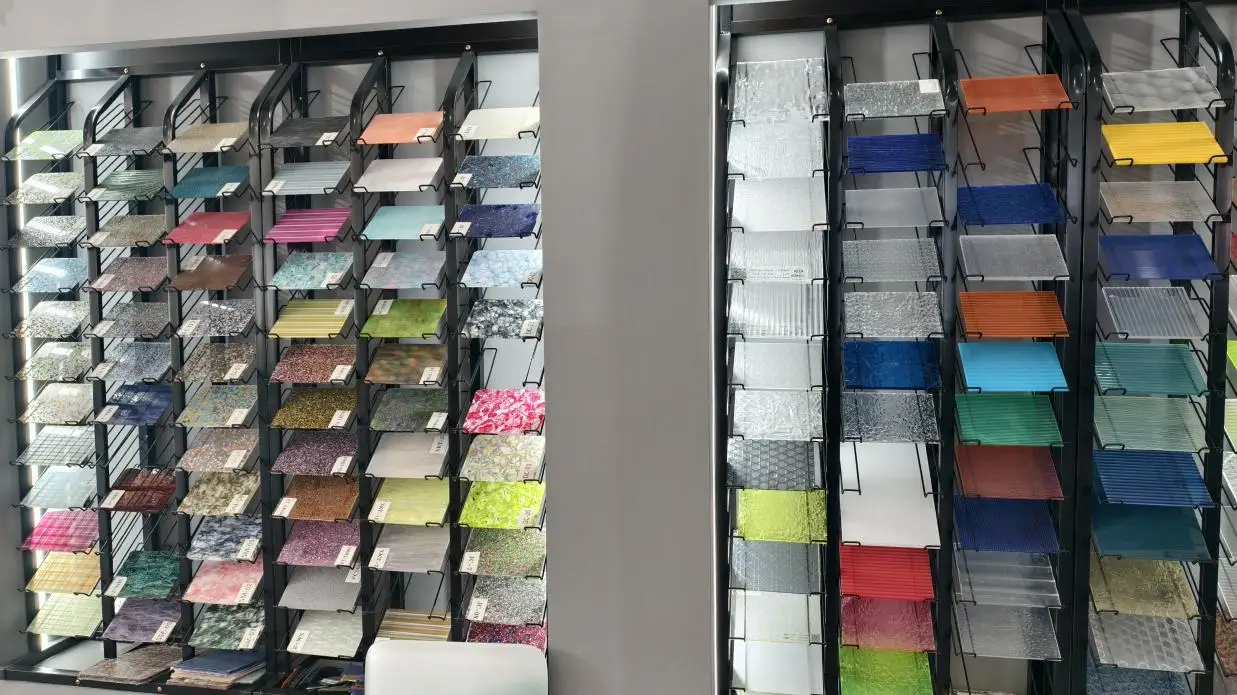 Oleg International Industry Co., Ltd. Plexiglass Sheet