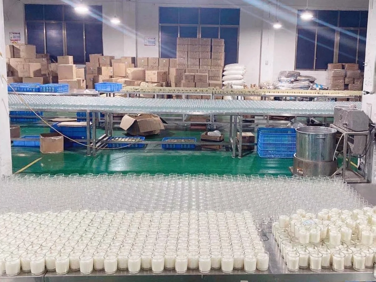 Deyang Zhouming International Trade Co., Ltd. Scented Candle