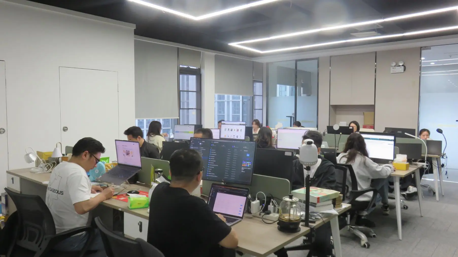Shenzhen Glocusent Technology Co., Ltd. factory image 3