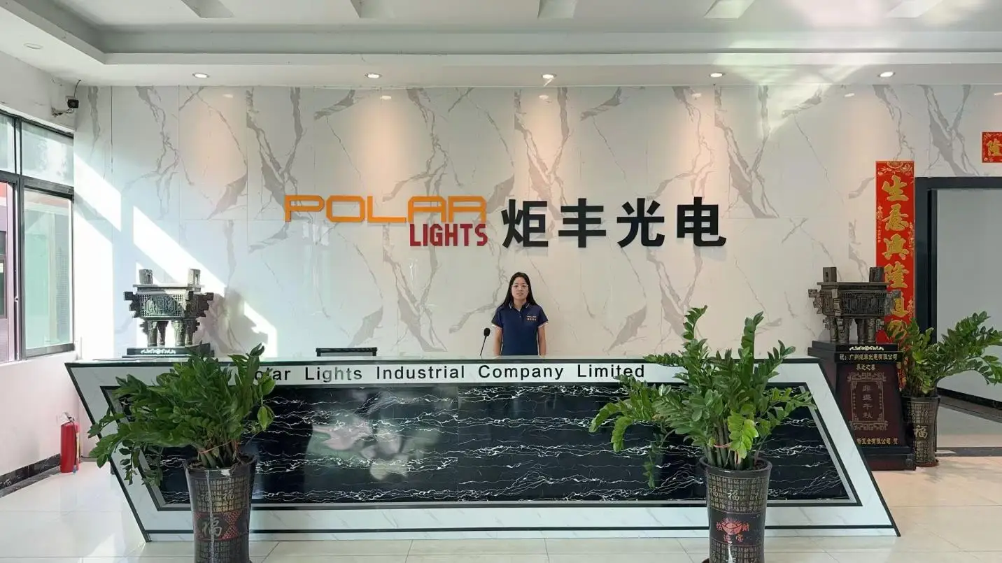 FOSHAN POLAR LIGHTS INDUSTRIAL COMPANY LIMITED LED Par Light