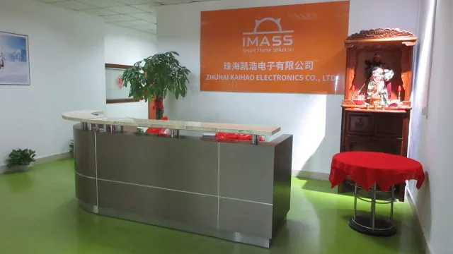Zhuhai Kaihao Electronics Co., Ltd. Robot Window Cleaner