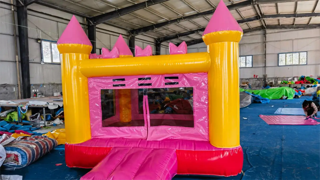 Xiangcheng Yi Bei Amusement Equipment Co., Ltd. Inflatable Castle