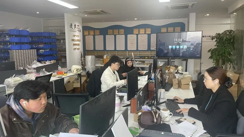 Yiwu Showmee Trade Co., Ltd. Necklace