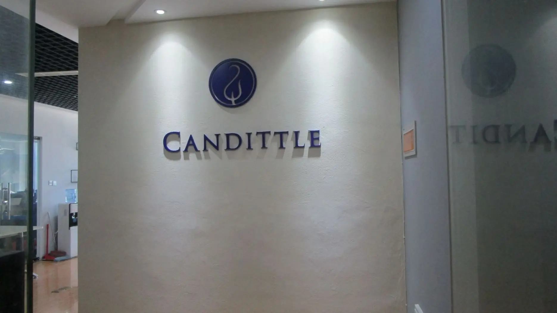 Ningbo Sunda International Trade Co., Ltd. Scented Candles