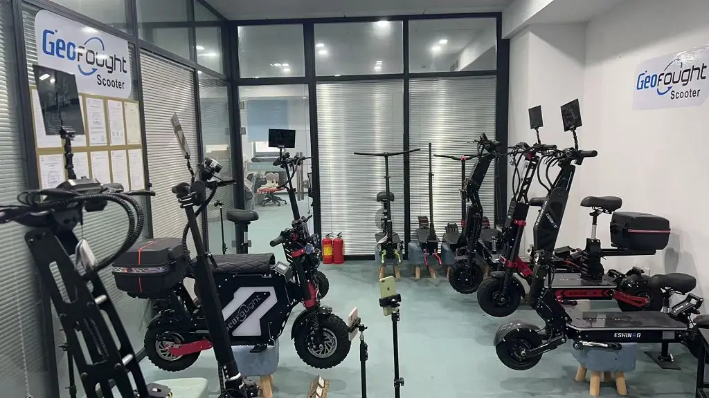 Yancheng Geofought Technology Co., Ltd. Off-road Racing Scooter