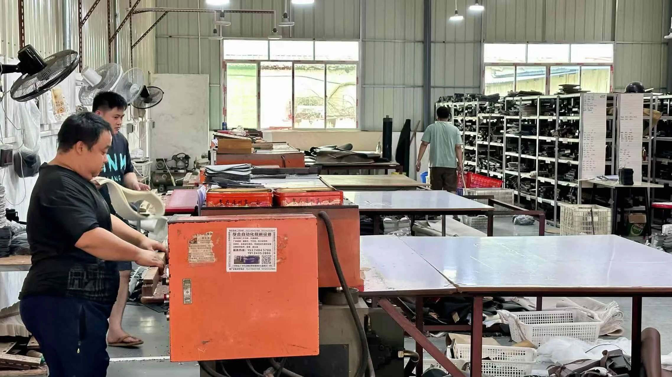 Guangzhou Shizhou Leather Co., Ltd. Handbag