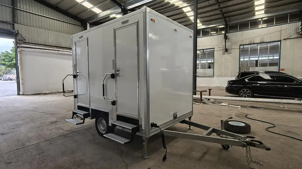Qingdao Food Van Machinery Co., Ltd. Restroom Trailer