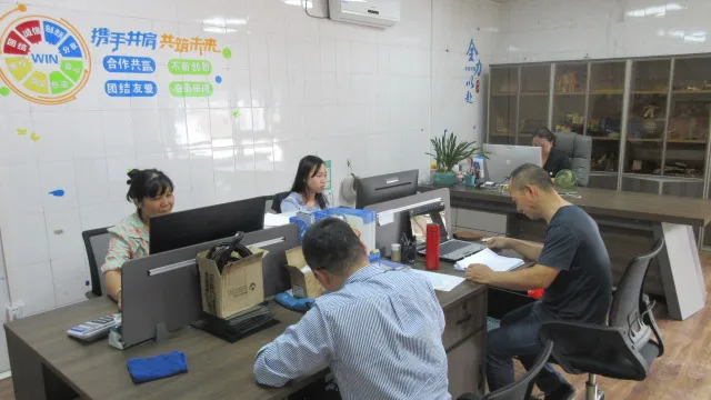 Foshan Anda Industry Co., Ltd. Garage Door