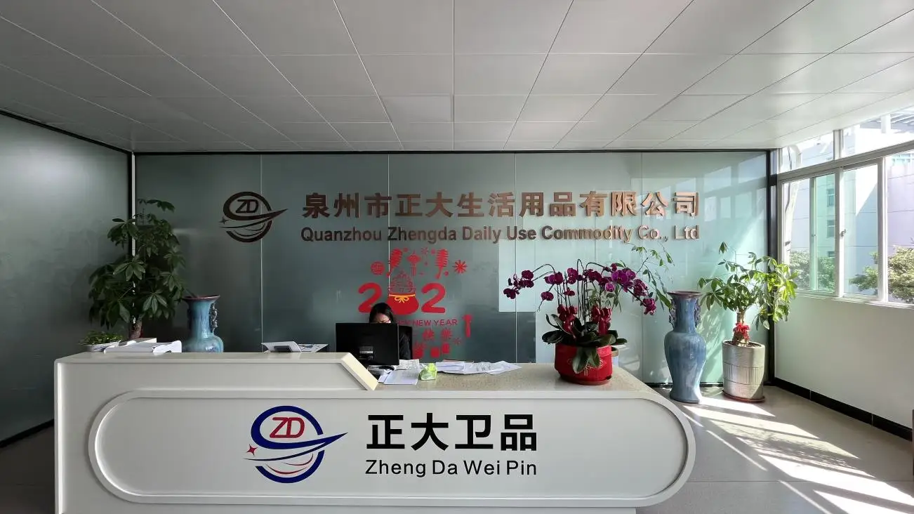 Quanzhou Zhengda Daily-Use Commodity Co., Ltd. Adult Diaper