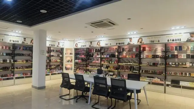 Yiwu Jiaoyun Import & Export Co., Ltd. Body Mist