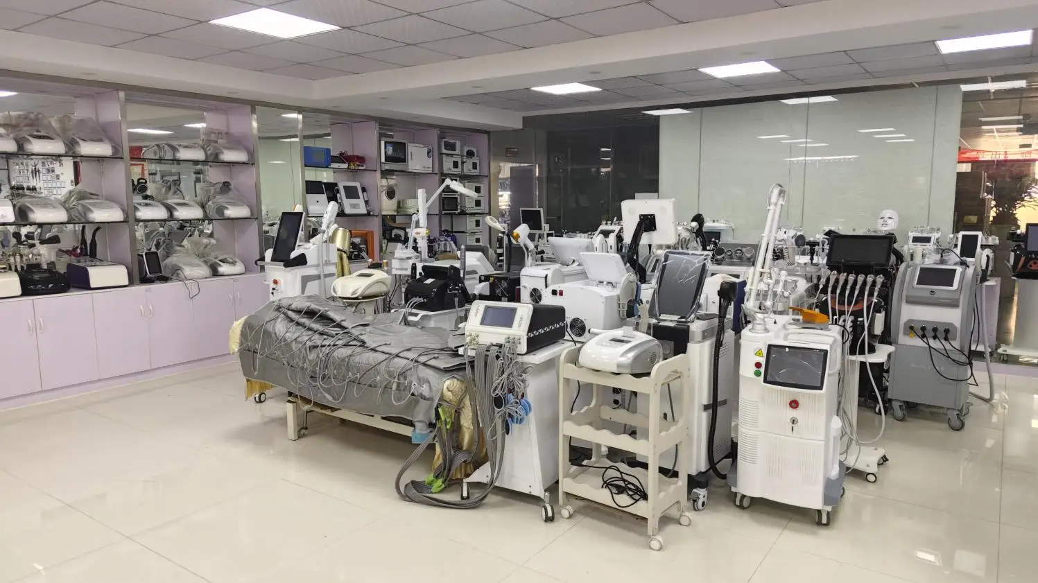 Foshan Nanhai Viya Beauty Equipment Factory HIFU Machine
