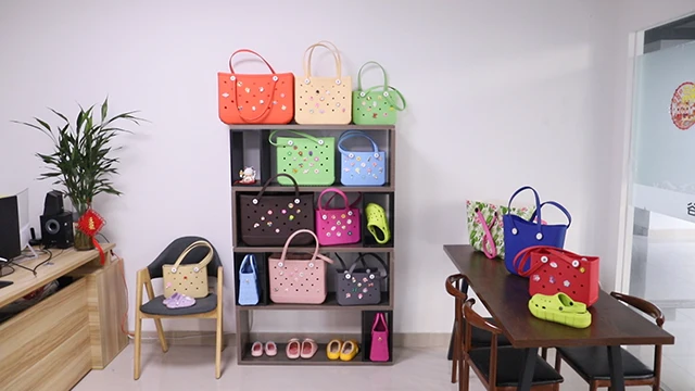 Suzhou Huayifeng Import And Export Co., Ltd. EVA beach bag