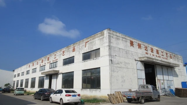 Baoying Meilida Christmas Glass Crafts Factory Glass Crafts