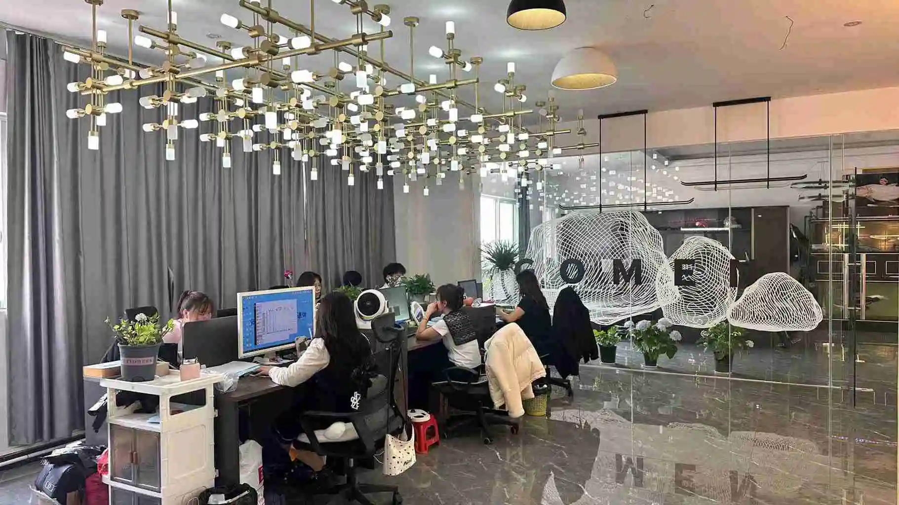 Zhongshan Zeal Lighting Factory Crystal Chandelier