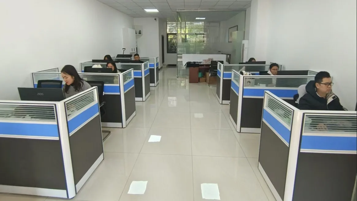 Yulin Xuchen Garment Accessories Co., Ltd. factory image 2