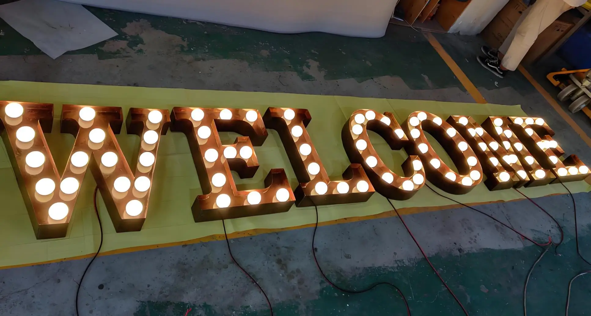 Luan Mingde Logo Co., Ltd. led neon sign