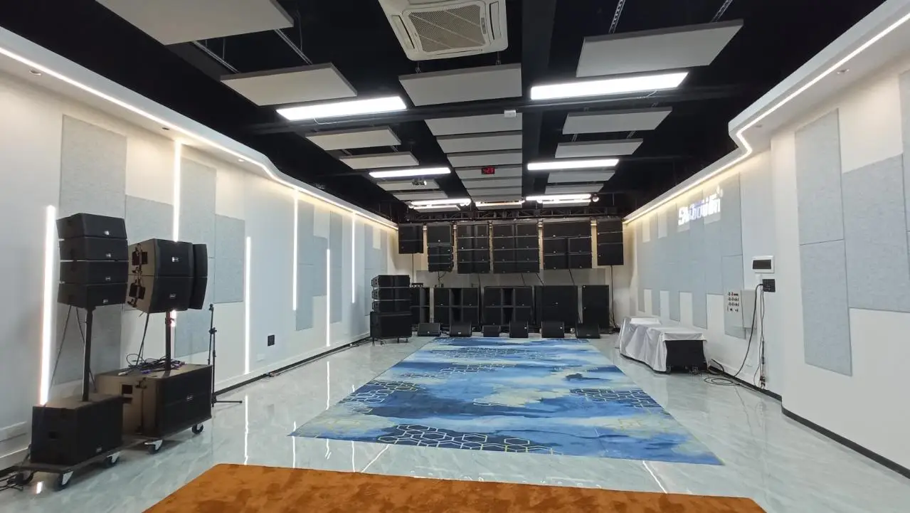 Guangzhou Xinbaosheng Audio Equipment Co., Ltd. factory image 6