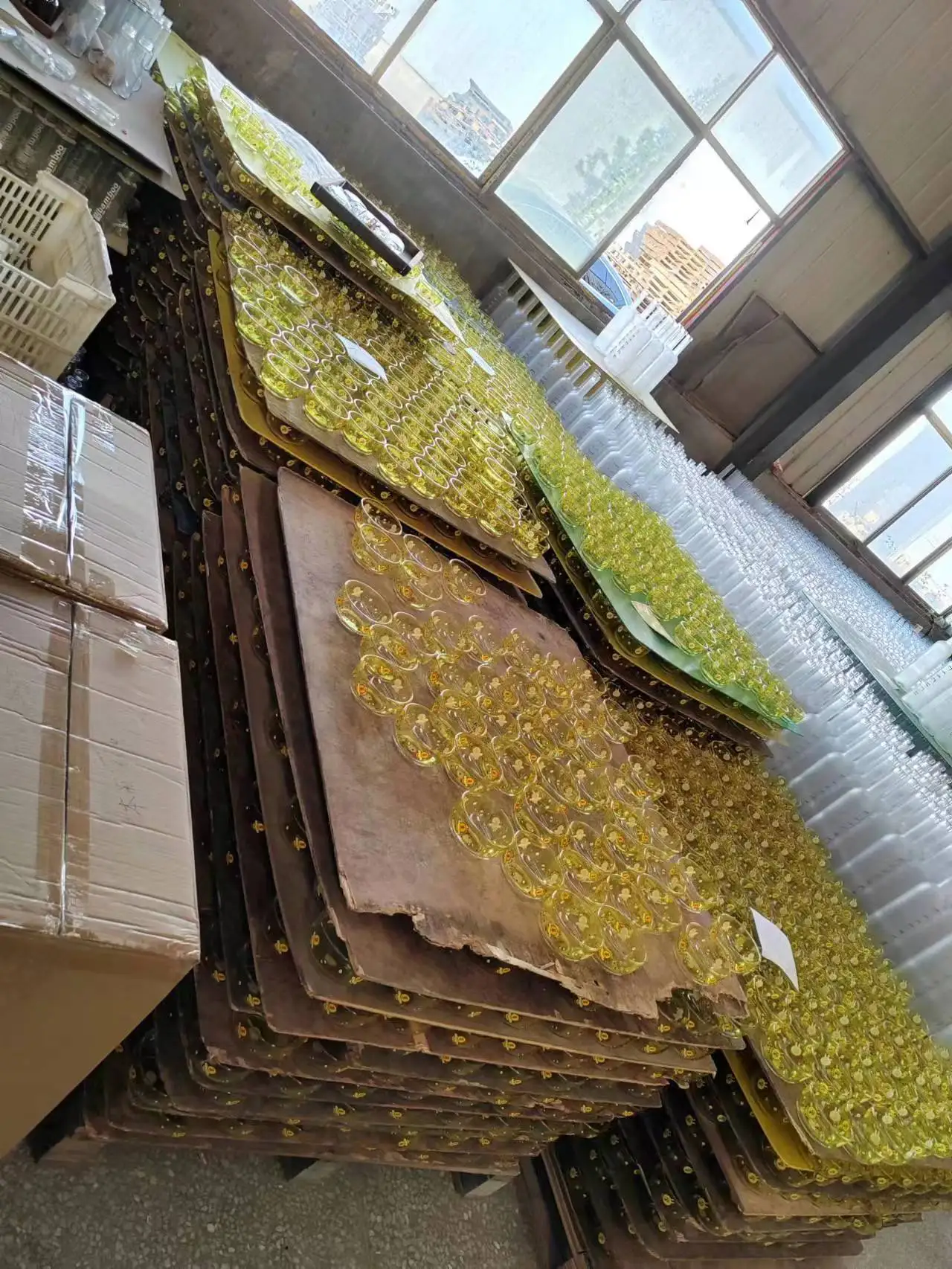 Xuzhou Taihuang Glass Products Co., Ltd. candle vessels