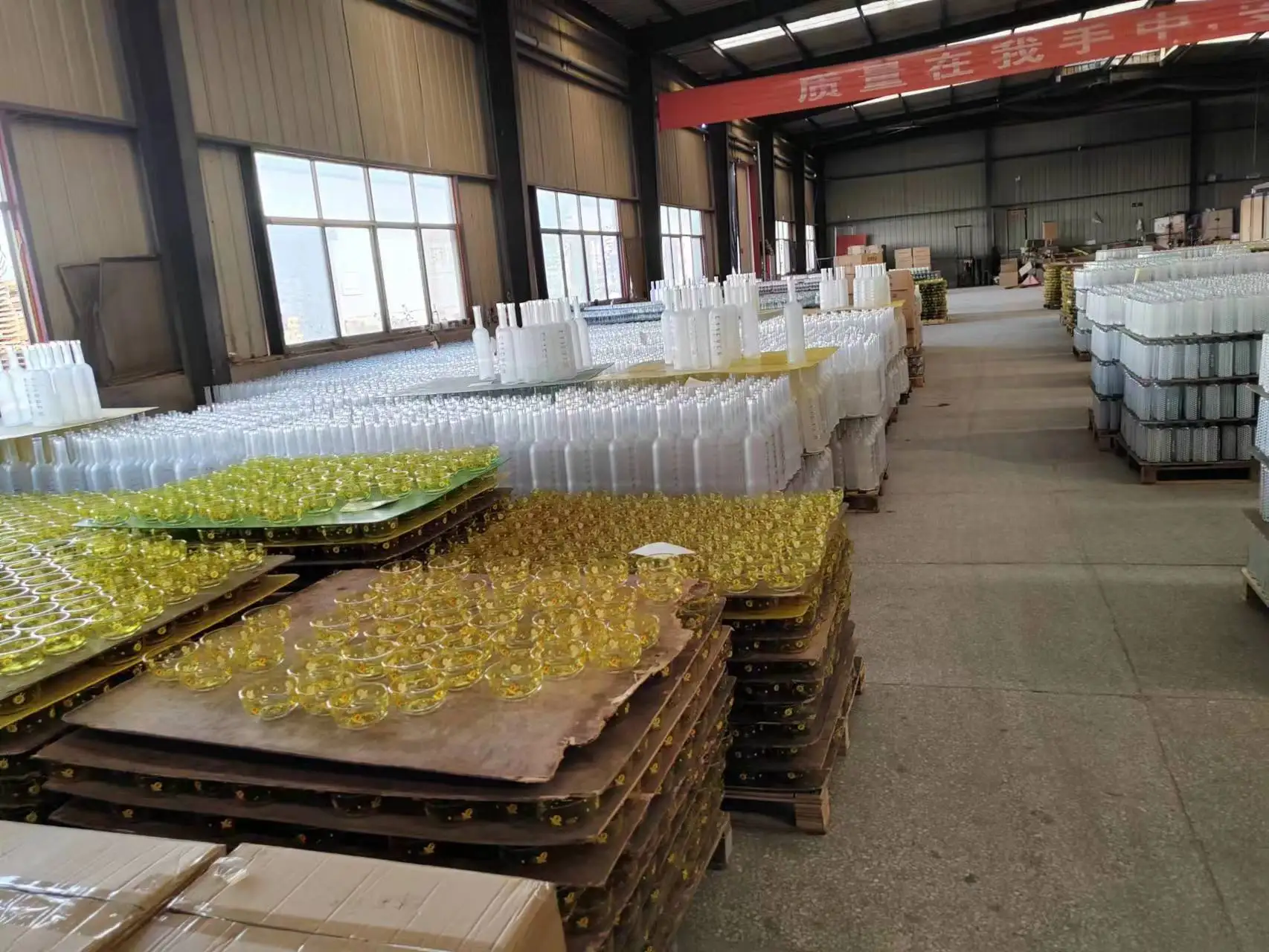 Xuzhou Taihuang Glass Products Co., Ltd. candle jars