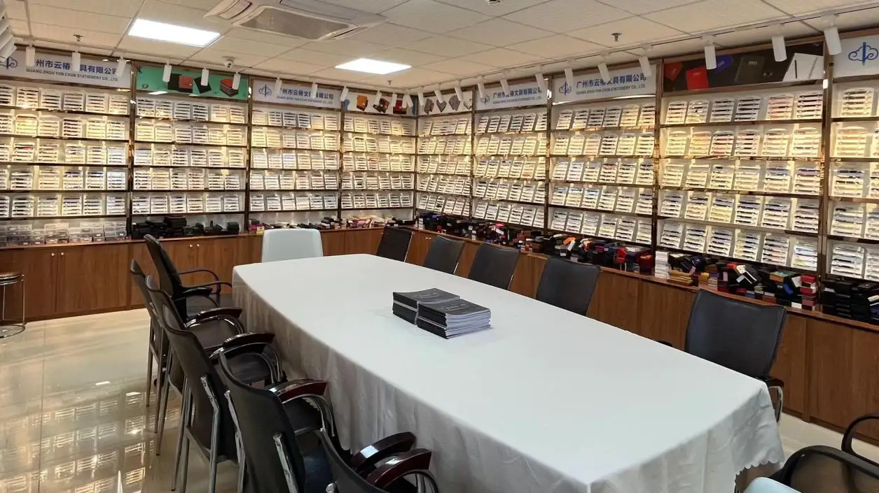 Guangzhou Yunchun Stationery Co., Ltd. Ballpoint Pens