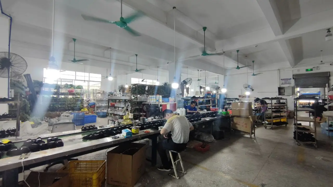 Guangzhou Changchun Shoes Co., Ltd. Genuine Leather Shoes