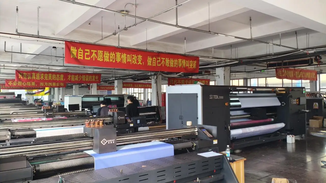 Linyi Aozhan Import And Export Co., Ltd. Feather Beach Flags