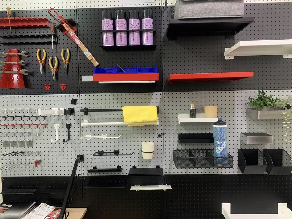 SWIFT COURSER ENTERPRISE CO., LTD. Pegboard