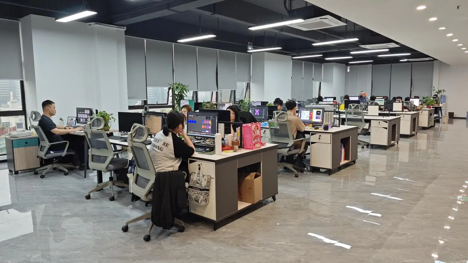 Guangdong Yufan Technology Co., Ltd. LED Advertising Light