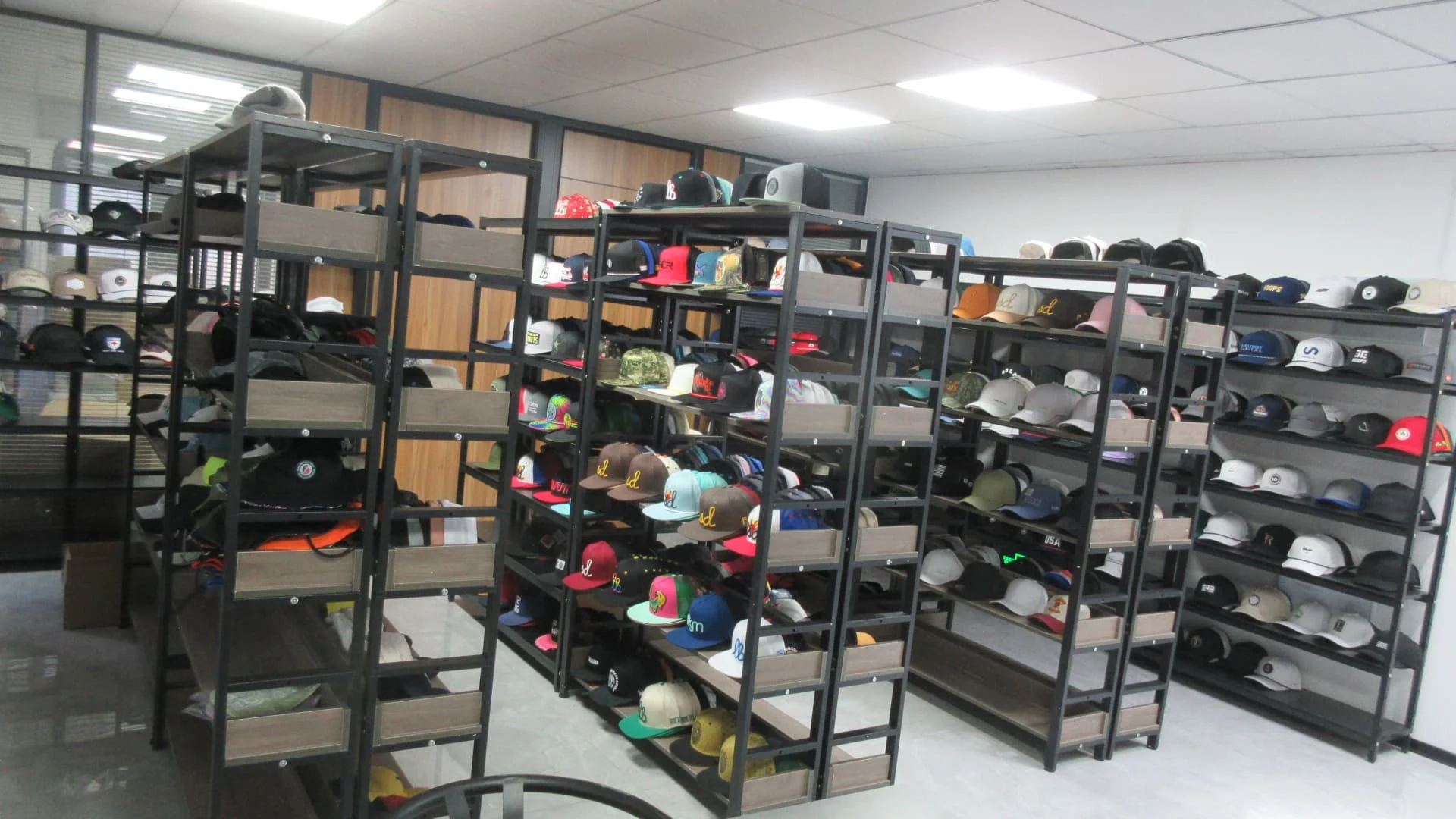 Xiamen Amsewing Clothing Co., Ltd. Balaclava
