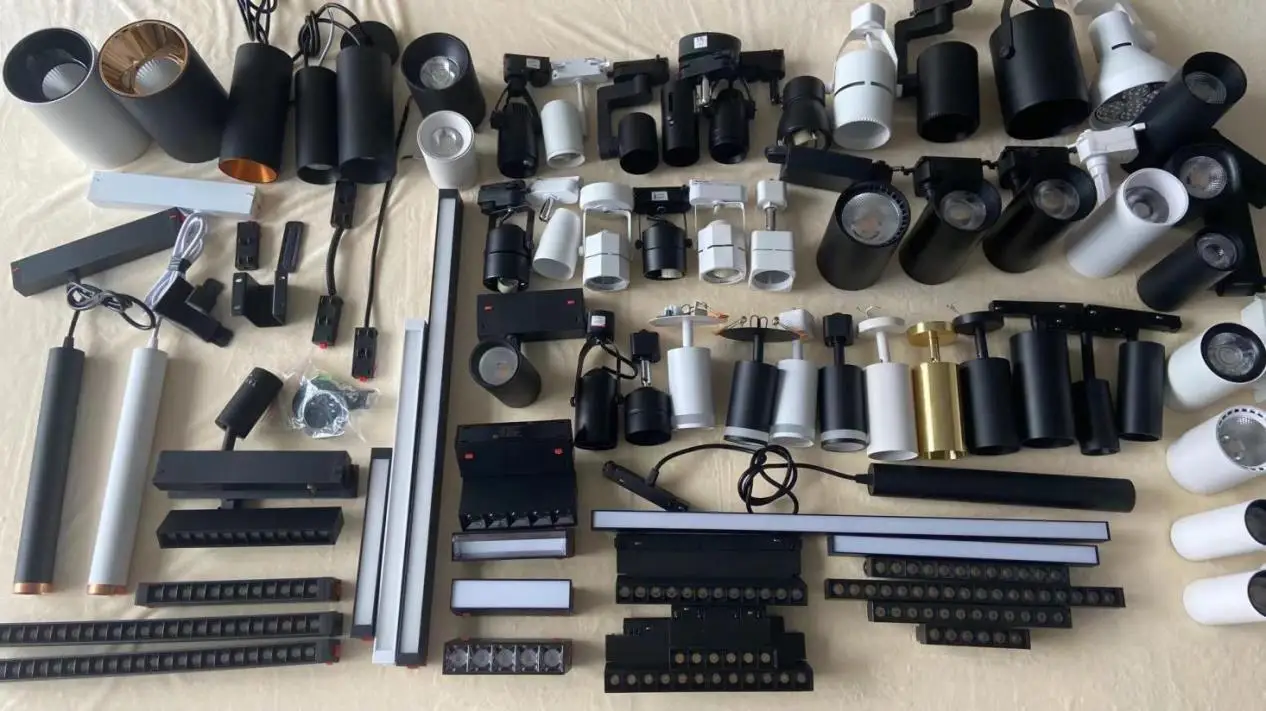 Foshan All Stars Lighting Co., Ltd. Magnetic Track Light