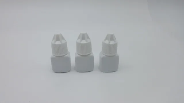Qingdao Baitefulai Trading Co., Ltd. Eyelash Tweezers