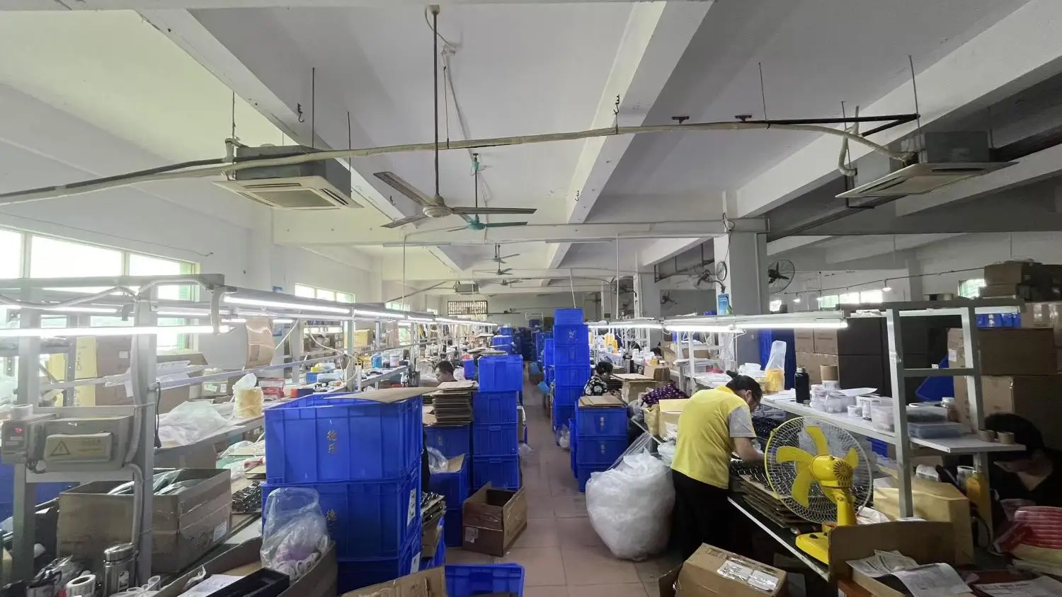Dongguan Xufengda Sporting Goods Co., Ltd. Swimming Goggles