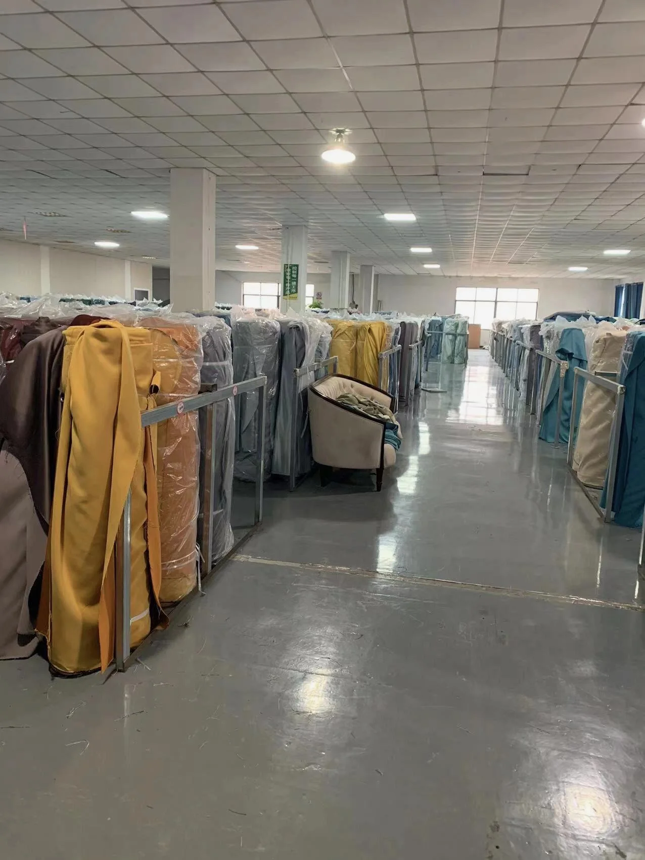 Shaoxing Keqiao Wenzhe Trading Co., Ltd. Ready-made curtains