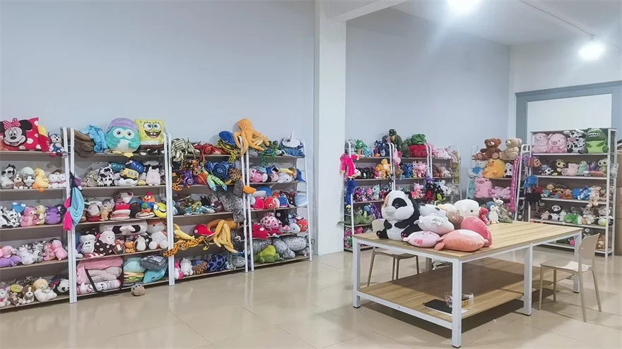 Yangzhou Chenze Toys and Gifts Co., Ltd. Animal Plush Toys