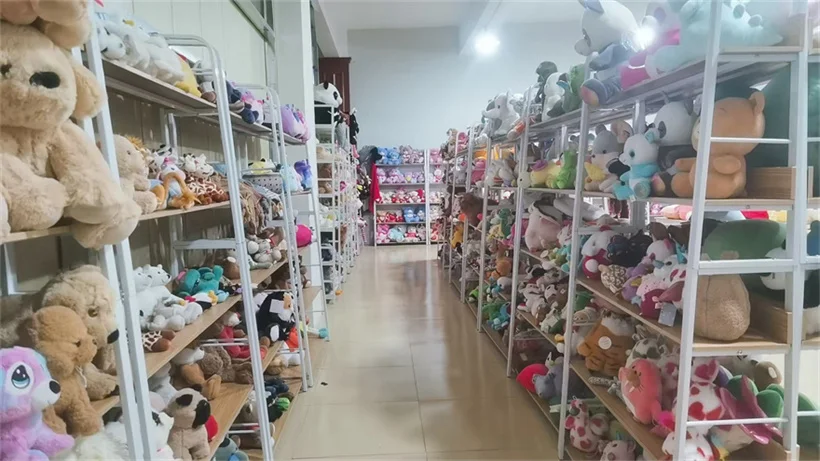 Yangzhou Chenze Toys and Gifts Co., Ltd. Plush Blankets